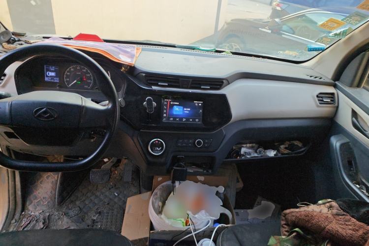 Used SAIC MAXUS EV30 2021 Pure Electric Smart Logistics Expert with Long Wheelbase—CATL