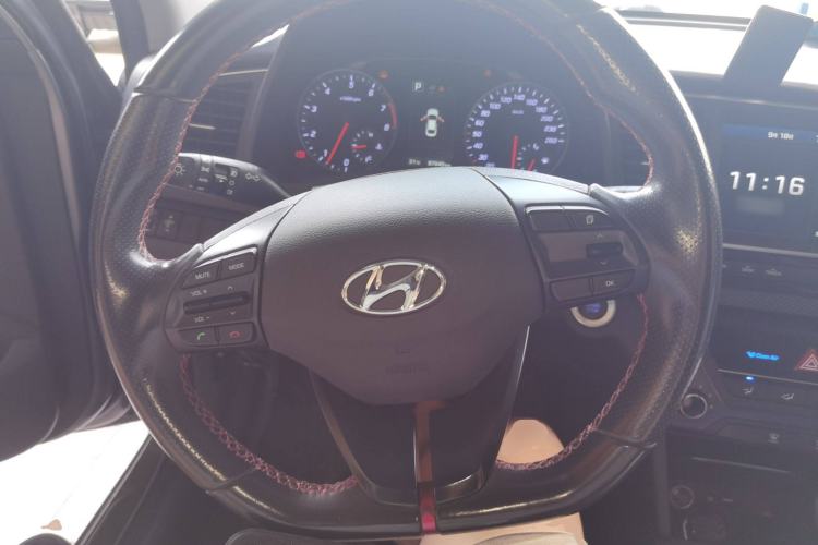 Used Hyundai Elantra (6th Generation / Lingdong) 2018 1.4T Dual-Clutch Xuan Dong · Dynamic Edition Steering Wheel