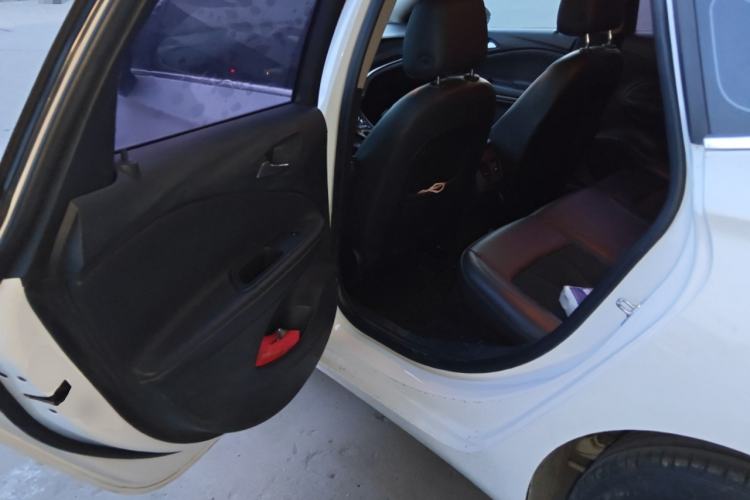 Used Buick Verano 2015 Sedan 20T Dual-Clutch Elite Model
