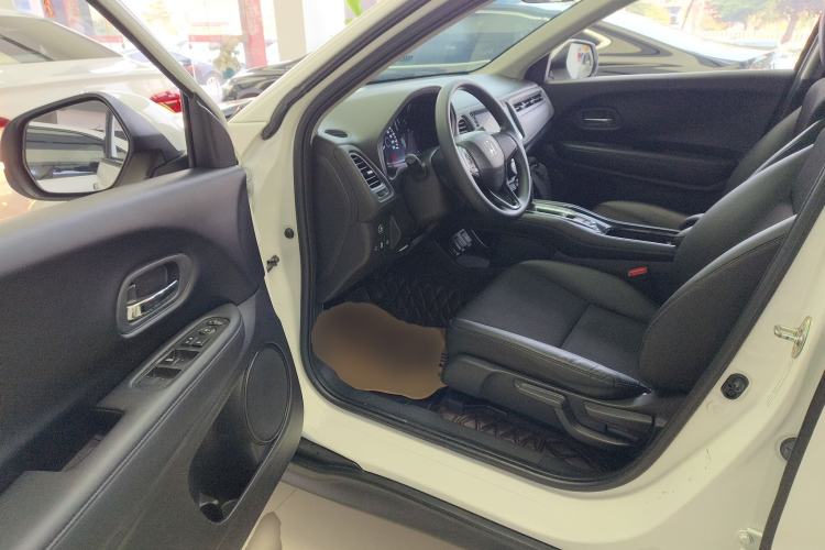 Used Honda Vezel 2020 1.5L CVT Pioneer Edition