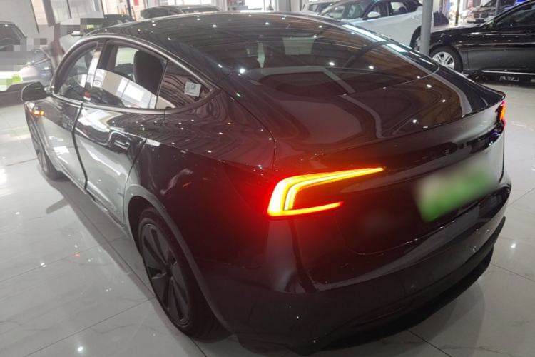 Used Tesla Model 3 2023 Rear-Wheel-Drive Version Rear Left 45 Deg