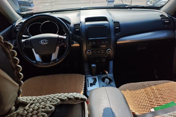 Used Kia Sorento 2012 2.4L Gasoline Luxury Edition
