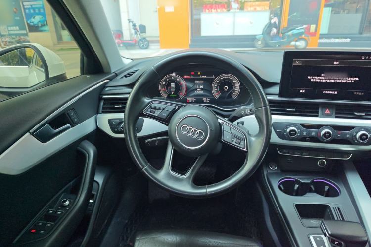 Used Audi A4L 2022 40 TFSI Fashion Dynamic Model