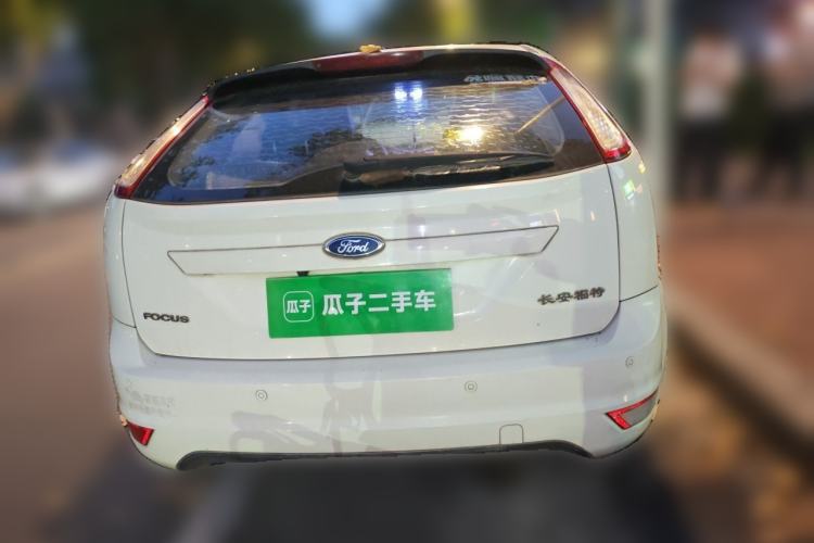 Used Ford Focus 2013 Hatchback Classic 1.8L Automatic Base Model
