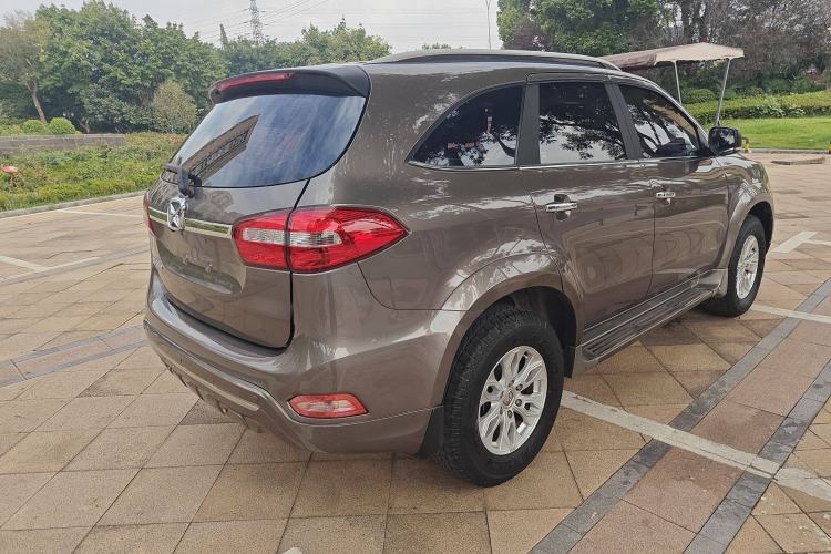 Used JMC Yusheng S350 2013 2.4T Automatic 2WD Diesel Luxury Edition 5 Seats