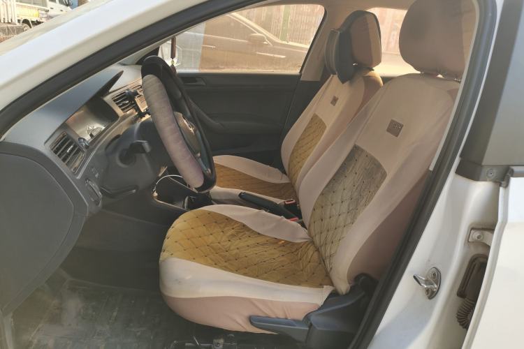 Used Volkswagen Santana 2016 1.4L Manual Fashion Edition Left Front Seat