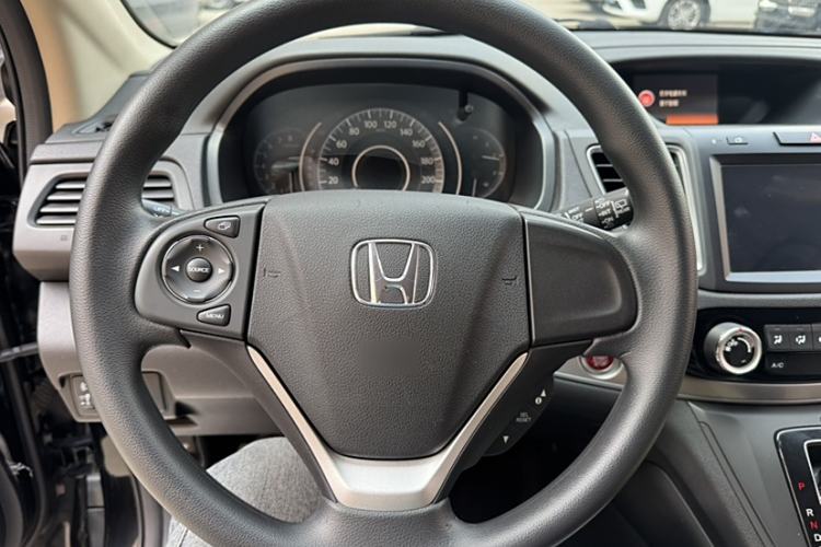 Used Honda CR-V 2015 2.0L Four-Wheel Drive Fashion Edition