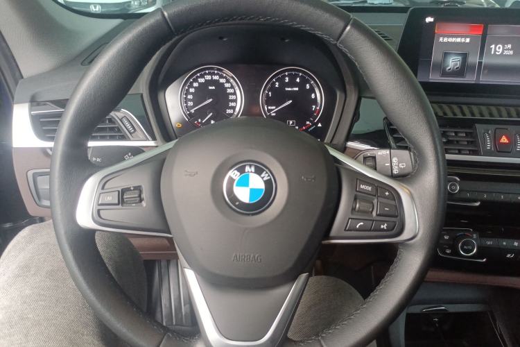 Used BMW X1 2020 sDrive25Li Leading Model
