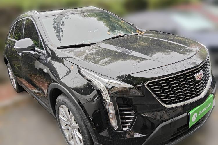 Used Cadillac XT4 2022 28T Two-Wheel Drive Fashion Edition Front Right 45 Deg