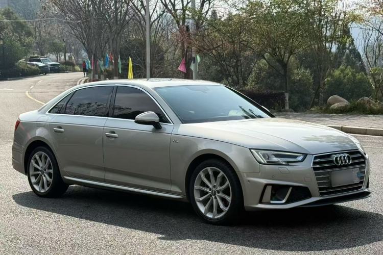 Used Audi A4L 2019 40 TFSI Ambition China VI