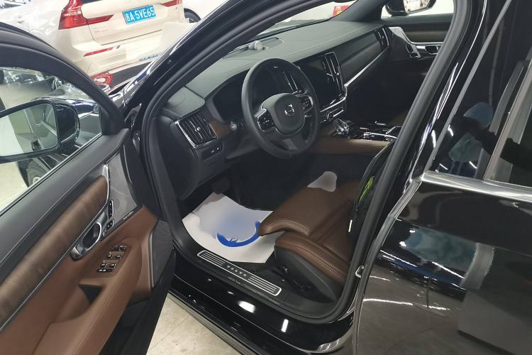 Used Volvo S90 New Energy 2025 Plug-in Hybrid Four-Wheel Drive Long-Range Luxury Smart Edition Left Front Seat