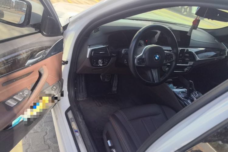 Used BMW 5 Series 2019 525Li M Sport Package
