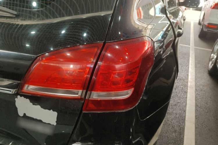 Used Haval H2 2016 Red-Label 1.5T Manual Two-Wheel Drive Luxury Model