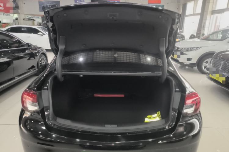 Used Buick Regal 2024 25T Deluxe Edition
