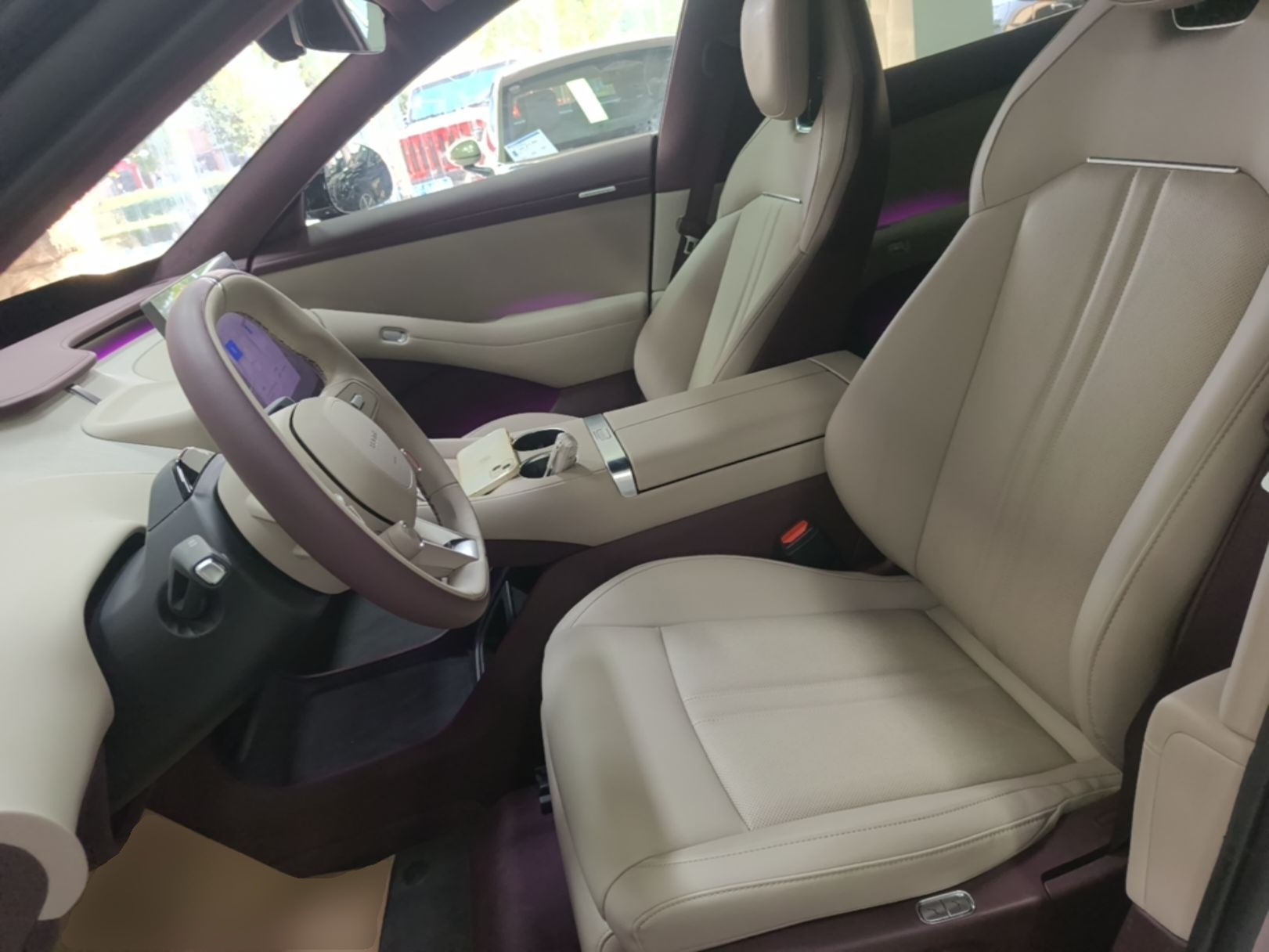 Xiaomi Auto YU7 2025 Ultra-Long Range High-Performance All-Wheel-Drive Max Edition — снимка 17