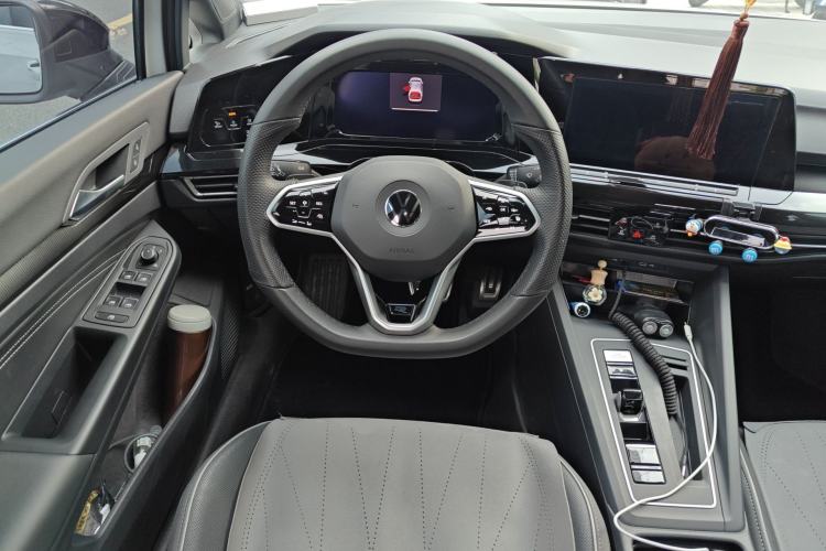 Used Volkswagen Golf 2024 280TSI DSG R-Line 50th Anniversary Edition Steering Wheel