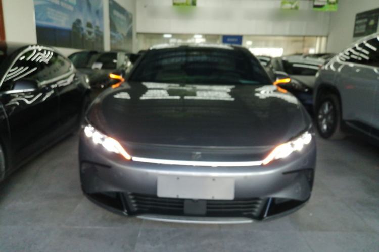 Used BYD Han 2024 EV Glory Edition 506KM Front-Wheel-Drive Premium Model
