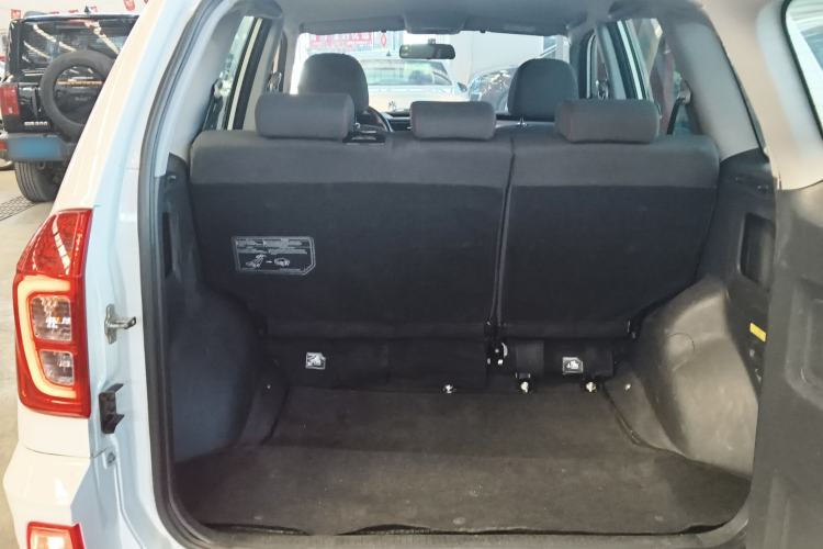 Used Chery Tiggo 3 2020 Million Global Edition 1.5L Manual Fashion Model