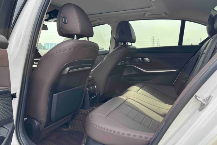 Used BMW 3 Series 2021 Facelifted 320Li M Sport Package
