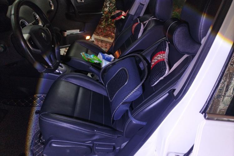 Used Renault Koleos 2014 Revised Version 2.5L Two-Wheel Drive Urban Edition Left Front Seat