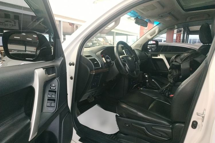 Used Toyota Prado 2018 3.5L Automatic TX
