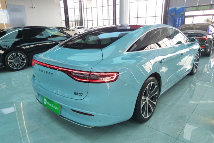 Used Hima Luxeed S7 2024 Ultra Four-Wheel Drive Flagship Edition Rear Right 45 Deg