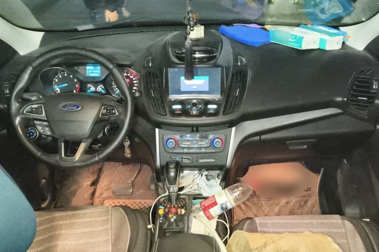 Used Ford Kuga 2018 EcoBoost 180 Two-Wheel-Drive Platinum Edition
