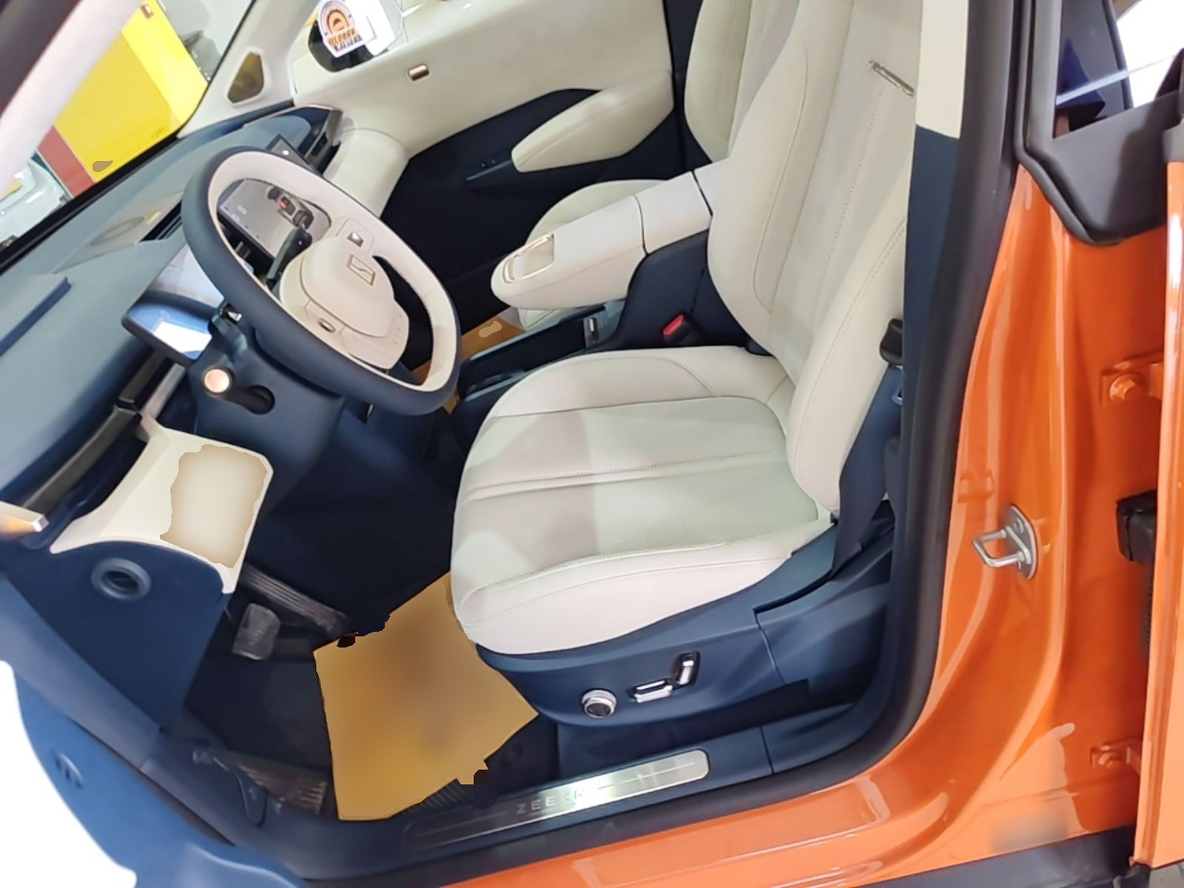 Interior delantero