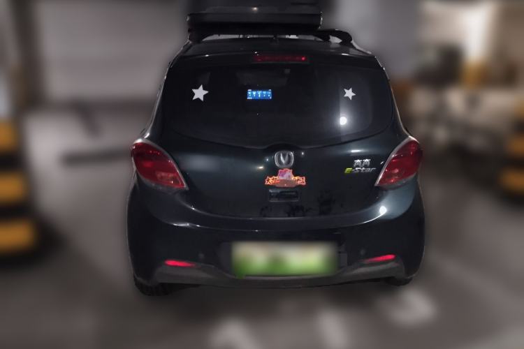 Used CHANGAN Benni E-Star 2022 Charming Edition Colorful Model Lithium-Ion Battery
