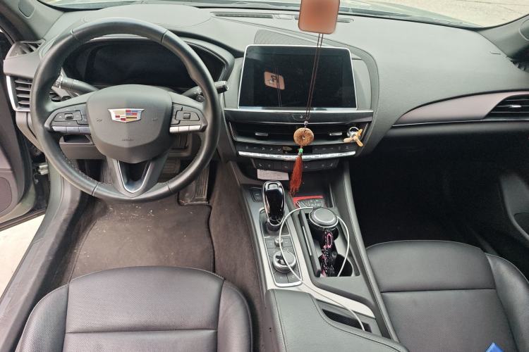 Used Cadillac CT5 2023 28T Luxury Edition (Standard Version) Center Console
