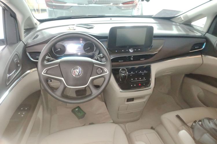 Used Buick GL8 2023 Land Executive Class Comfort Model