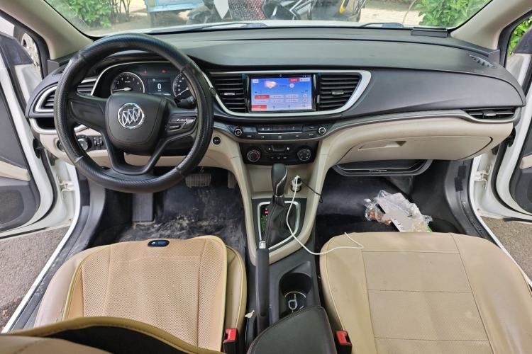 Used Buick GT 2015 15N Automatic Elite Version Center Console