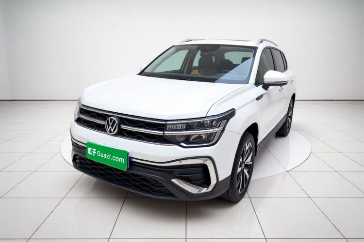 Used Volkswagen Tharu 2023 300TSI Two-Wheel-Drive Moonlight Edition