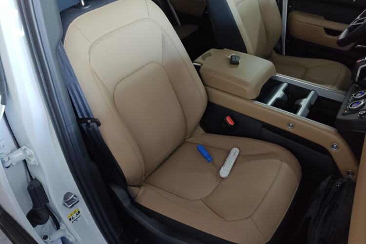 Used Land Rover Defender 2025 110 3.0T P400 – Dynamic HSE
