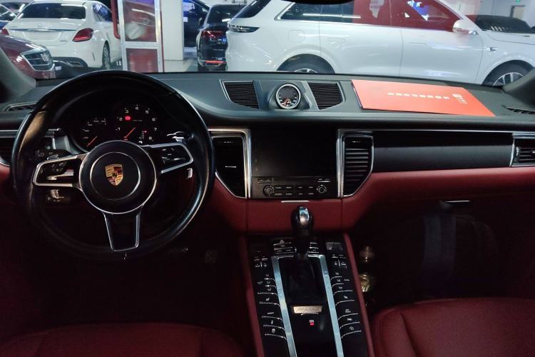 Used Porsche Macan 2017 Macan 2.0T