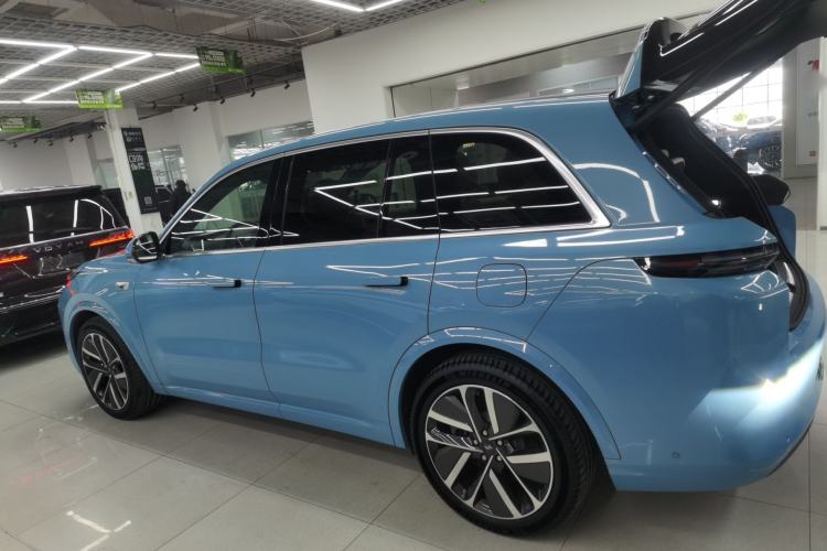 Used Li Auto L8 2024 Ultra Model
