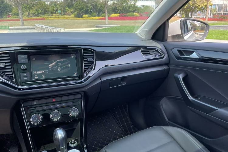 Used Volkswagen T-ROC 2020 280TSI DSG Two-Wheel Drive Comfort Version