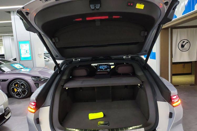 Used Denza Z9GT 2024 1100 Four-Wheel Drive Ultra Version