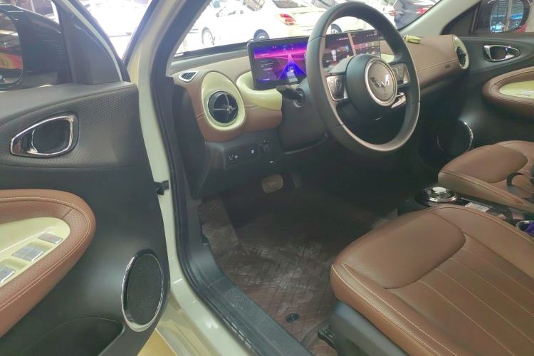 Used Wuling Bingo 2023 410 km Lingxi Deluxe Edition
