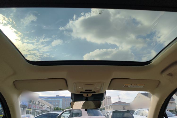 Used ORA Good Cat 2024 401 km Luxury Version 126 kW Headliner