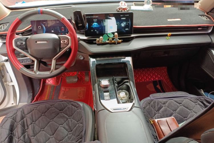 Used Haval H6 2021 3rd Generation 1.5T Automatic Two-Wheel Drive Max Center Console