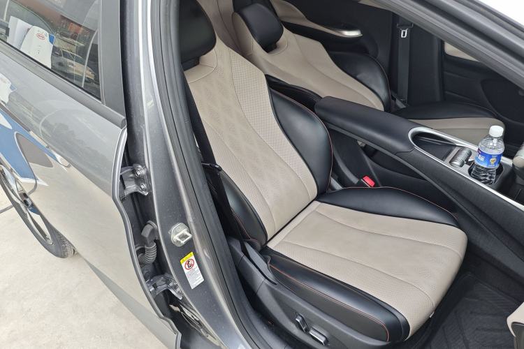 Used BYD Dolphin 2023 420 km Fashion Edition Right Front Seat