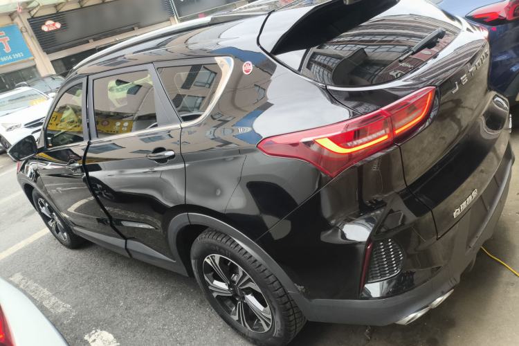 Used JETOUR X70S 2022 1.5T DCT Free Edition 5 Seats
