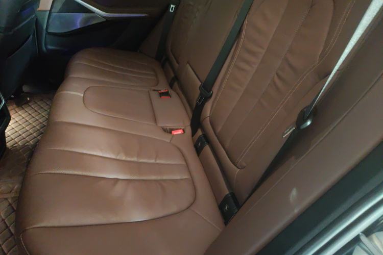 Used BMW X5 2020 xDrive40i Luxury Model with M Sport Package