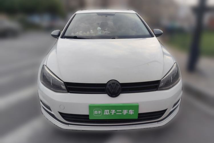 Used Volkswagen Golf 2016 1.6L Automatic Fashion Model
