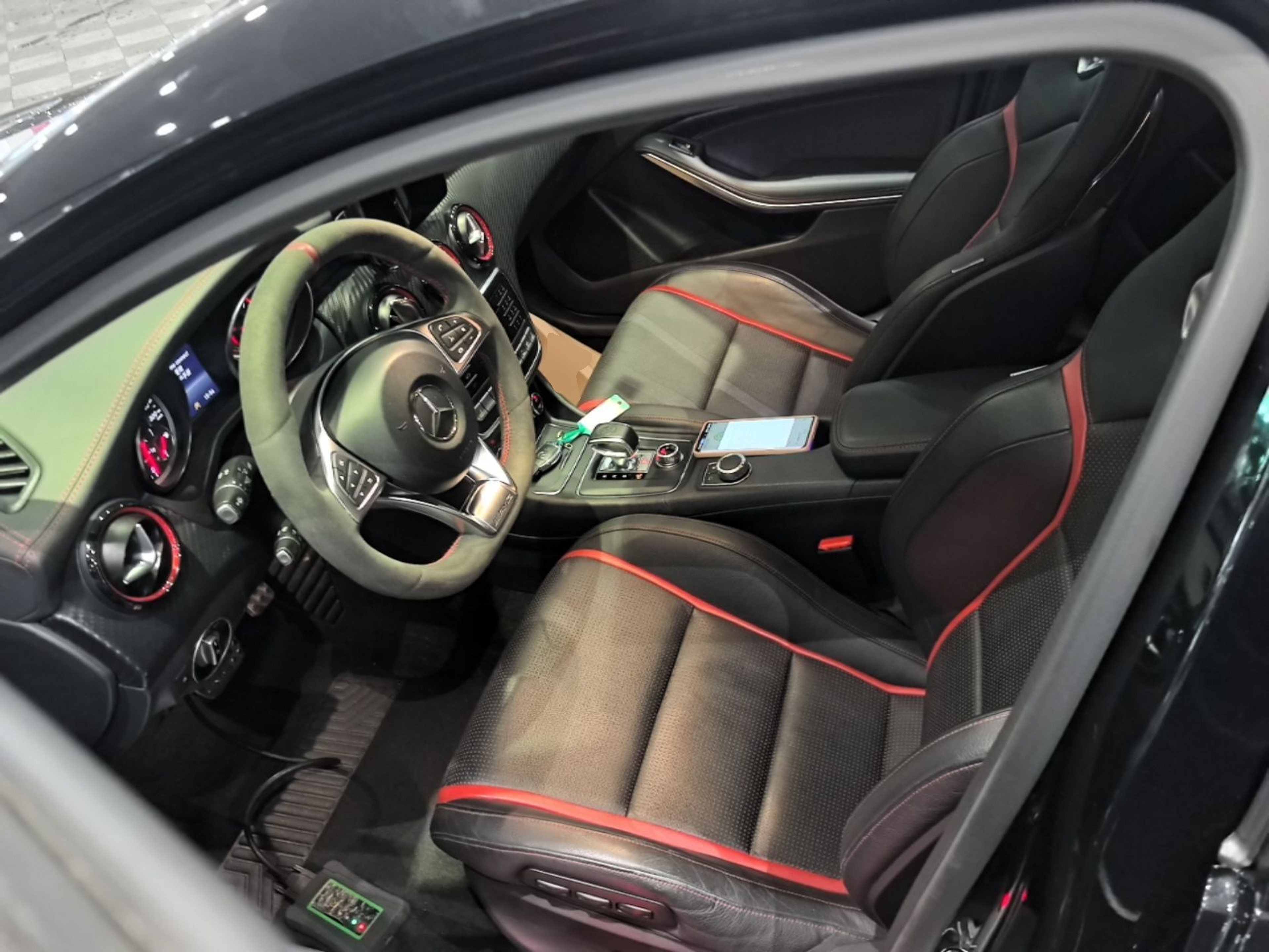 Interior delantero