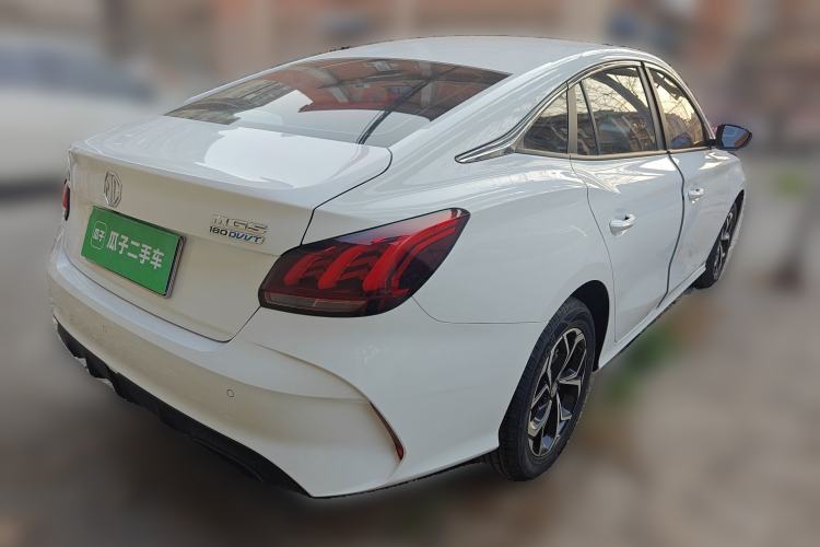 Used MG 5 2023 180 DVVT CVT Luxury Edition
