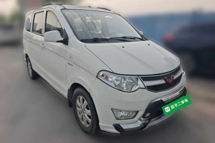 Used Wuling Hongguang 2014 1.5L S Standard Version
