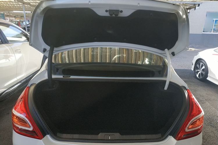 Used Peugeot 308 2014 Enjoyment Edition Classic 1.6L Automatic Fashion Model
