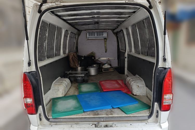 Used Farizon Xingxiang E6 2022 Van-Type Transport Vehicle Low Roof CATL 50.23 kWh
